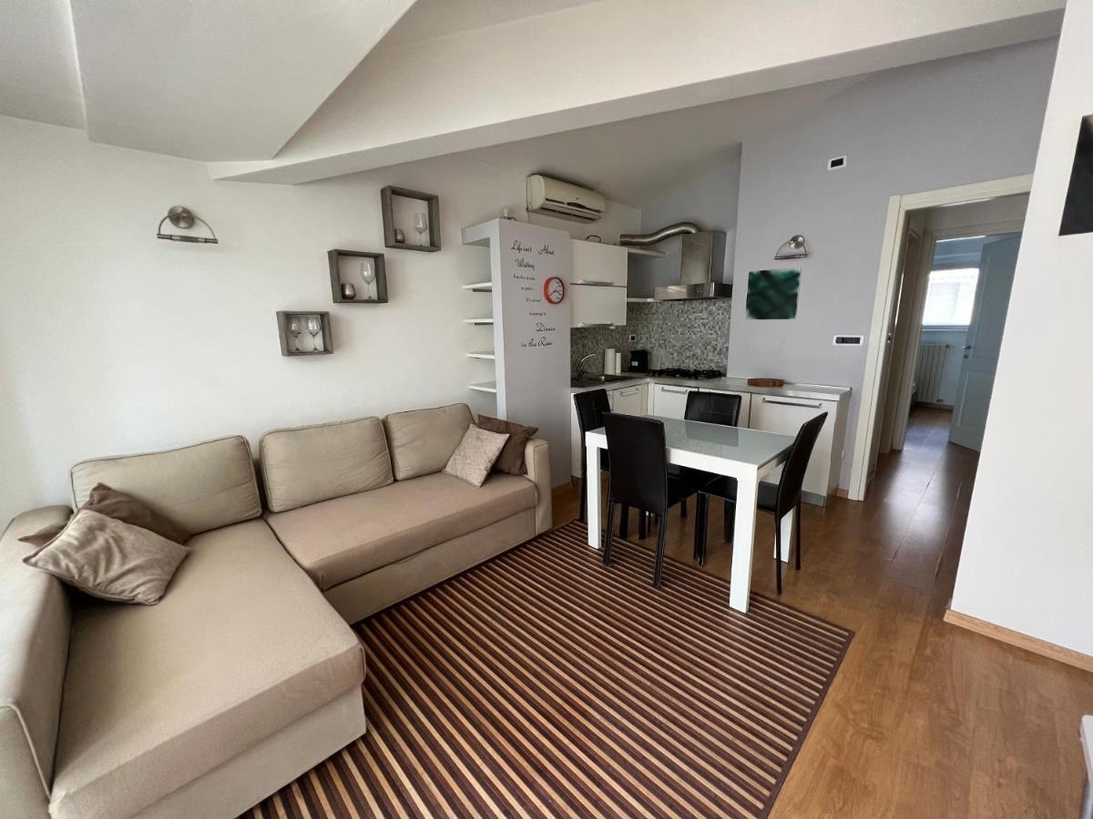 Silenzioso Loft A Due Passi Dal Viale Lägenhet Cuneo Exteriör bild