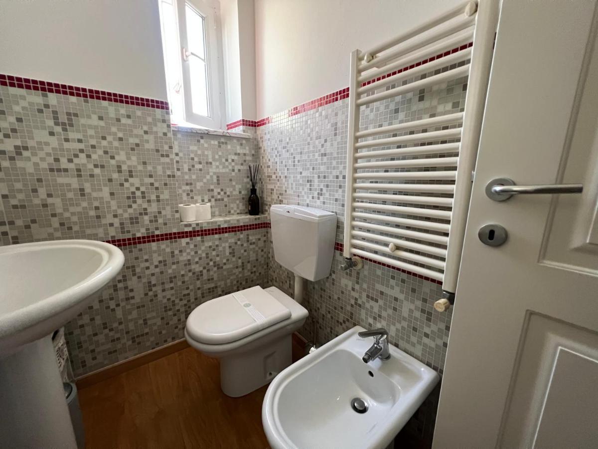 Silenzioso Loft A Due Passi Dal Viale Lägenhet Cuneo Exteriör bild